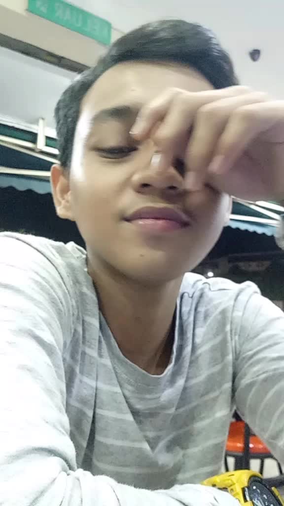 @Qils