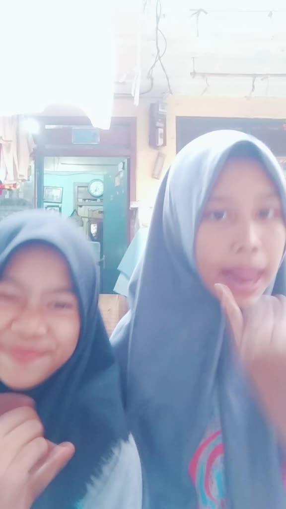 @Nadya_safwah ๐