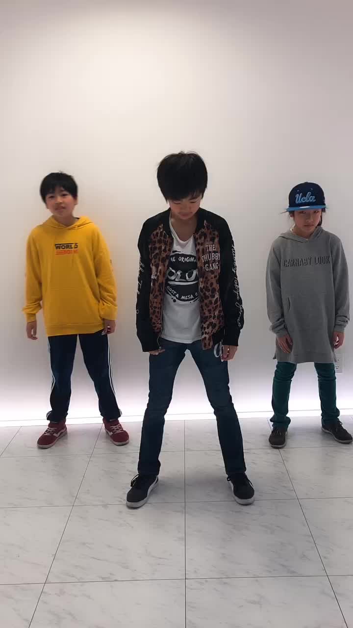 @ツキノ裏調査隊
