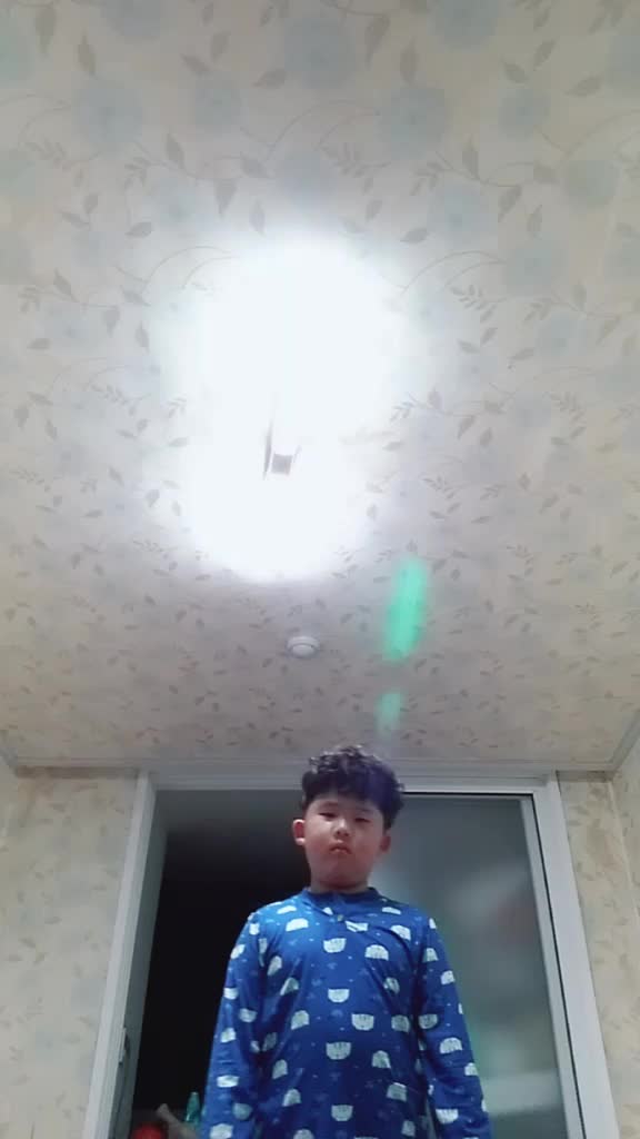 @user8667957162472