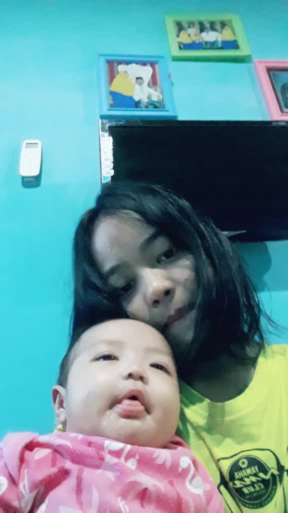 @Fhraaaaa_
