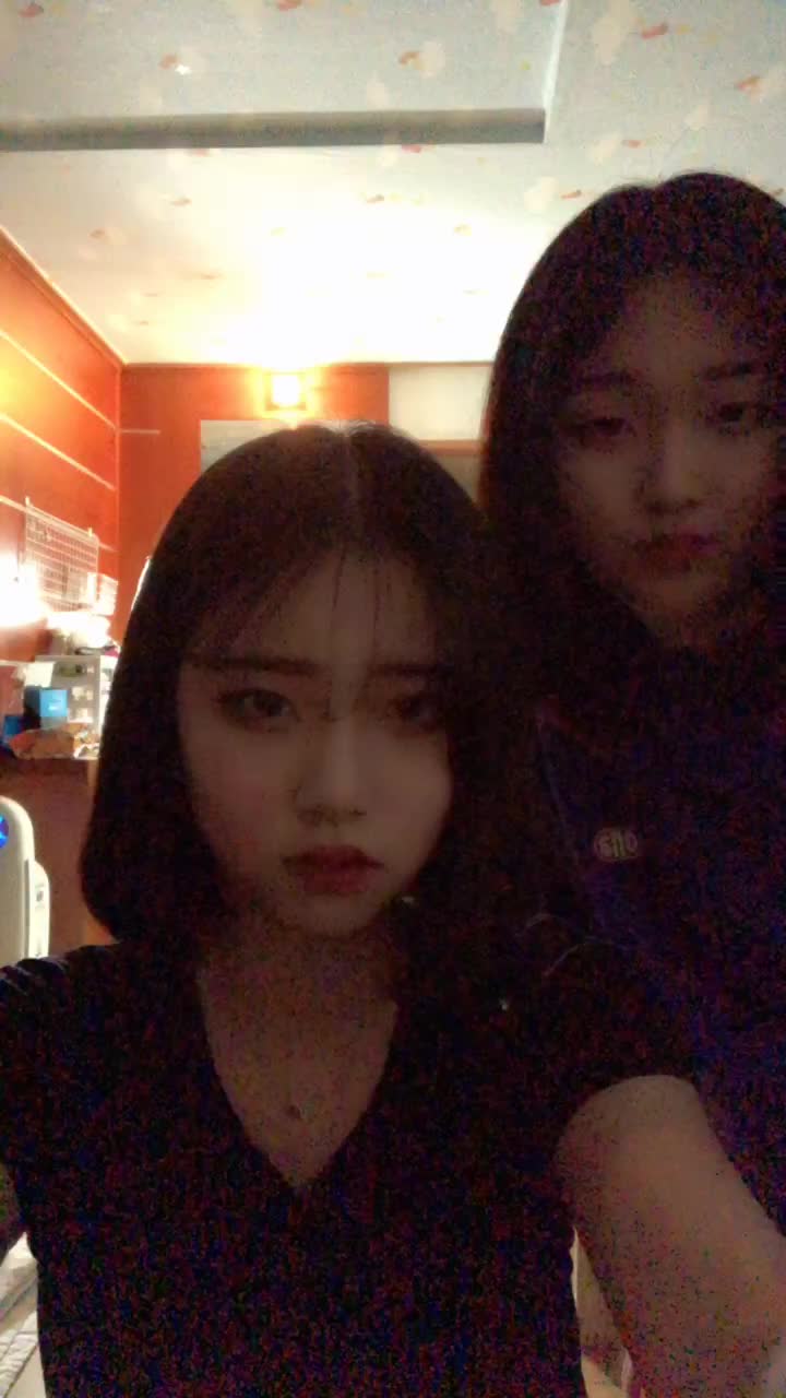@민주다