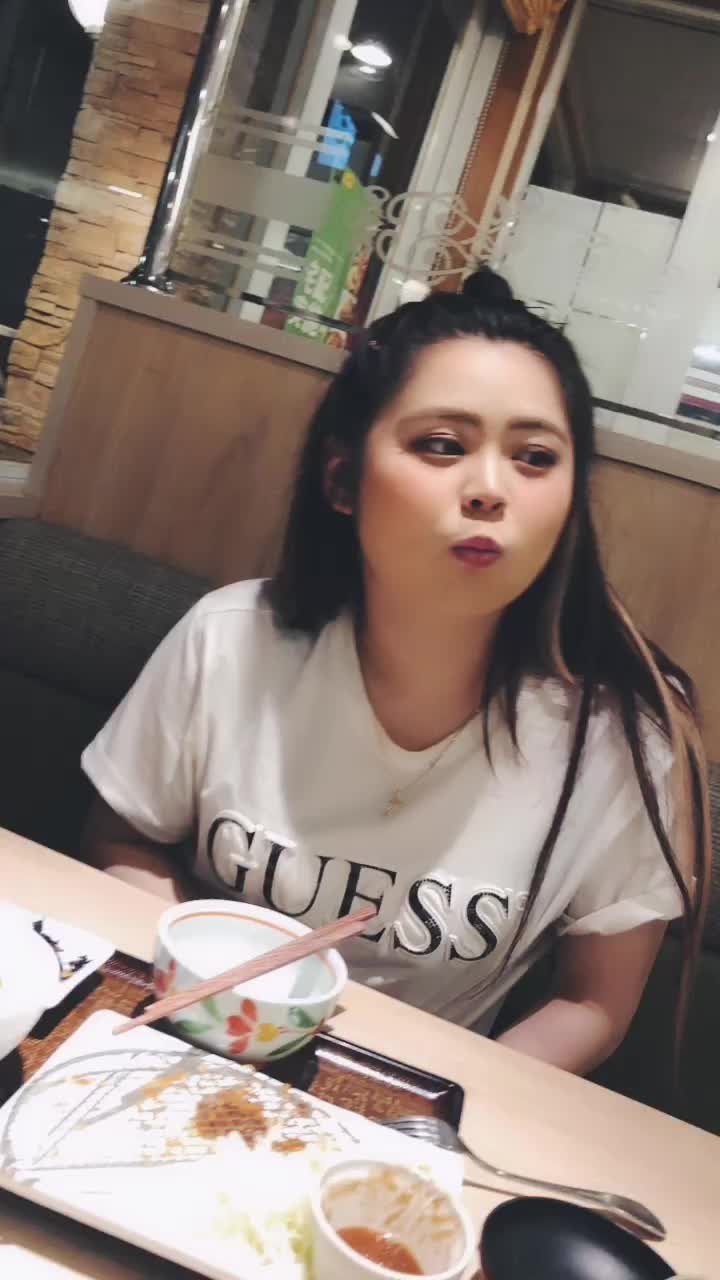 @るい