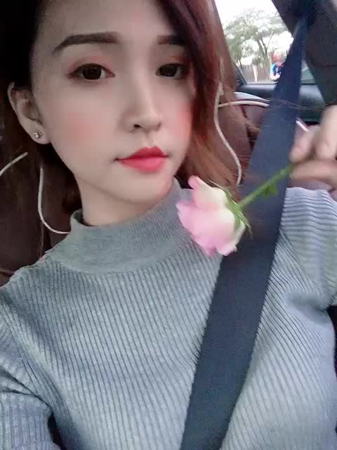 @Nữ Hoàng