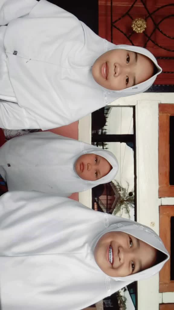 @DinaKurnia
