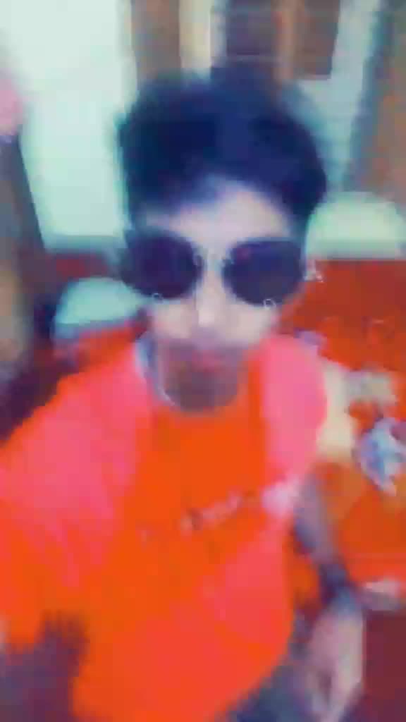 @oie selfie ๐๐๐๐