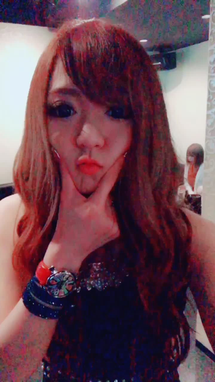 @(｡-_-｡)
