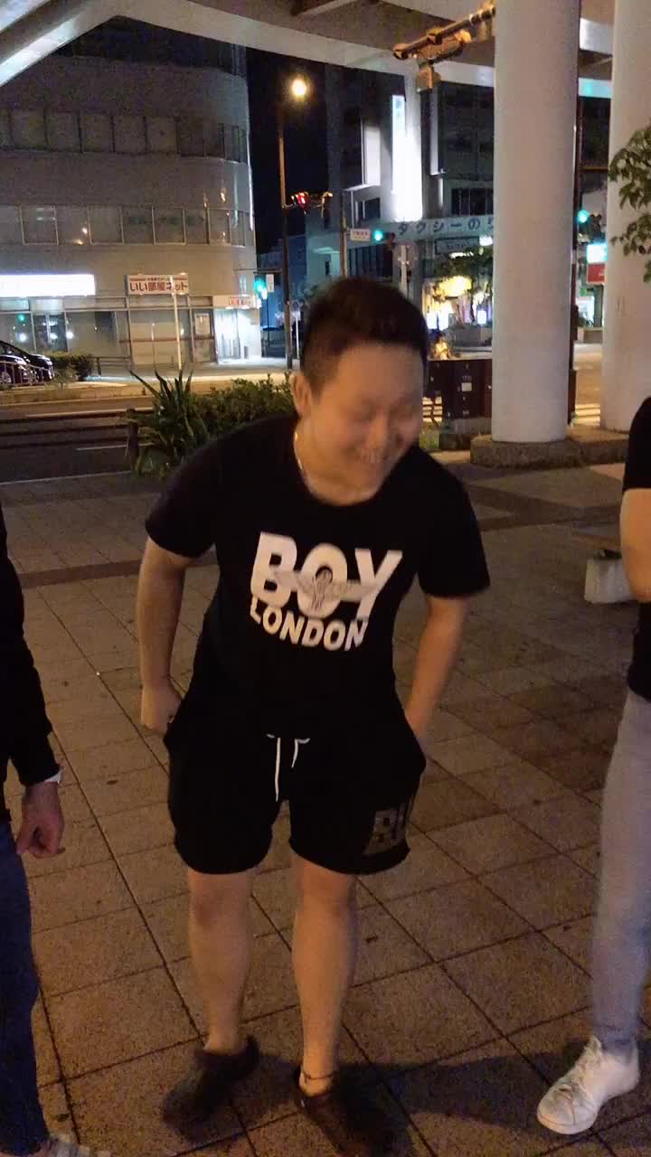 @海人