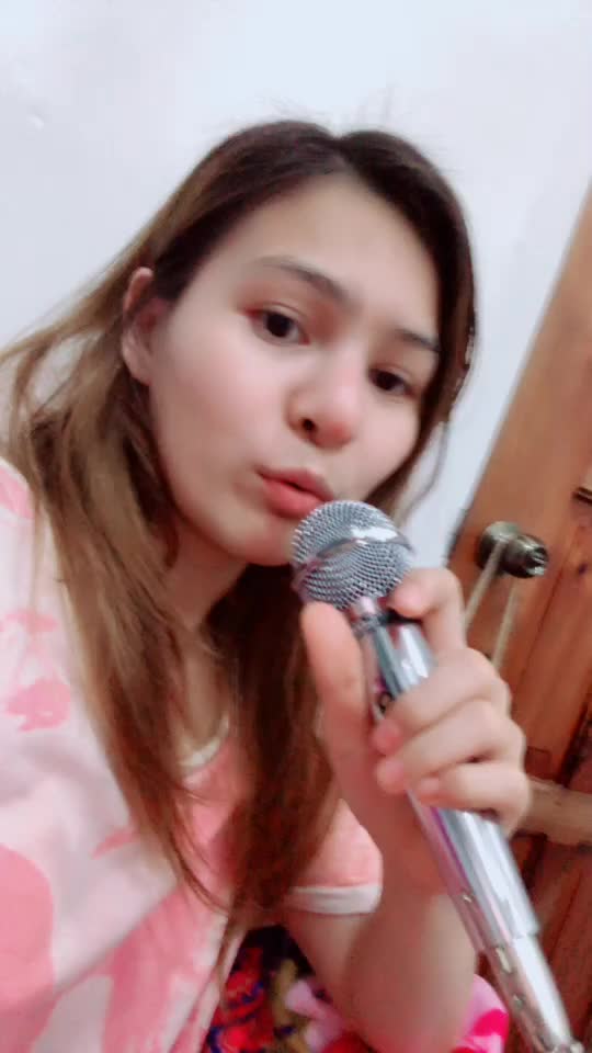 @Cha Calabio