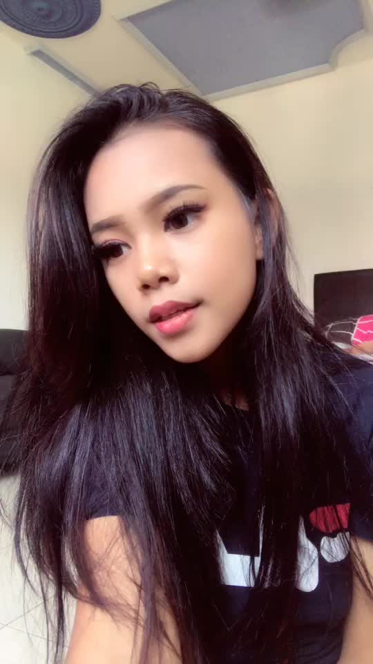@melatisundari_