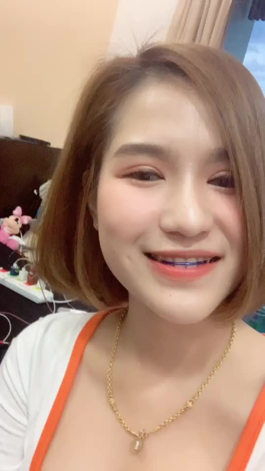 @แคบหมูตัวอ. Opoun Nirin