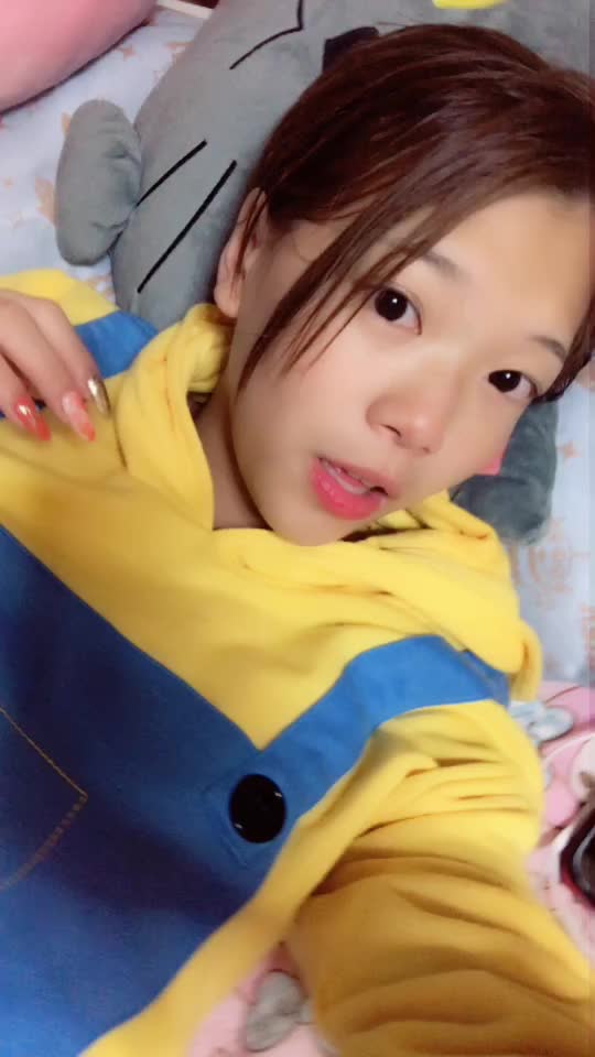 @さやたむ