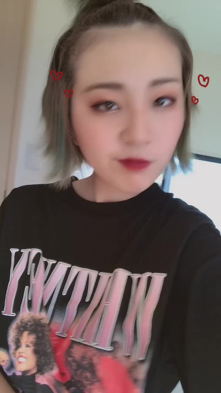 @まなちーん🐝