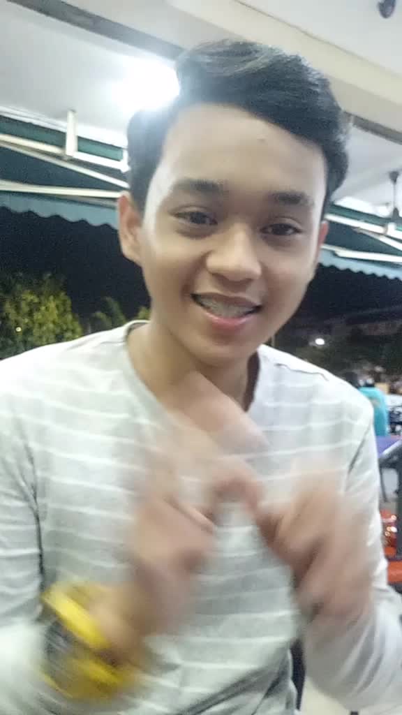 @Qils
