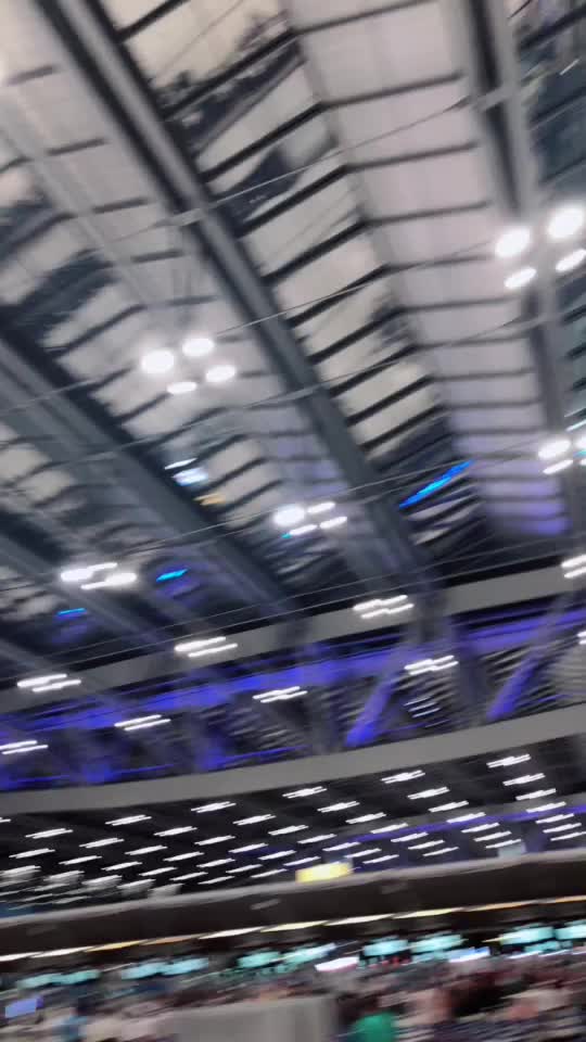 @ArLhong