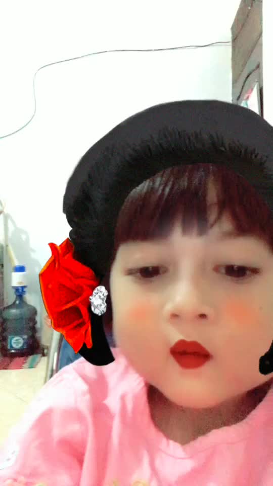 @HildaRisty