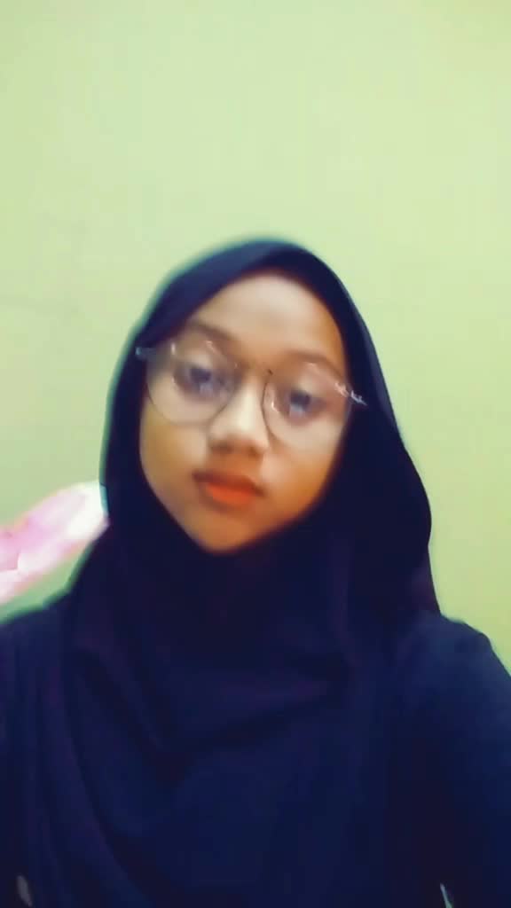 @Ainanabila_