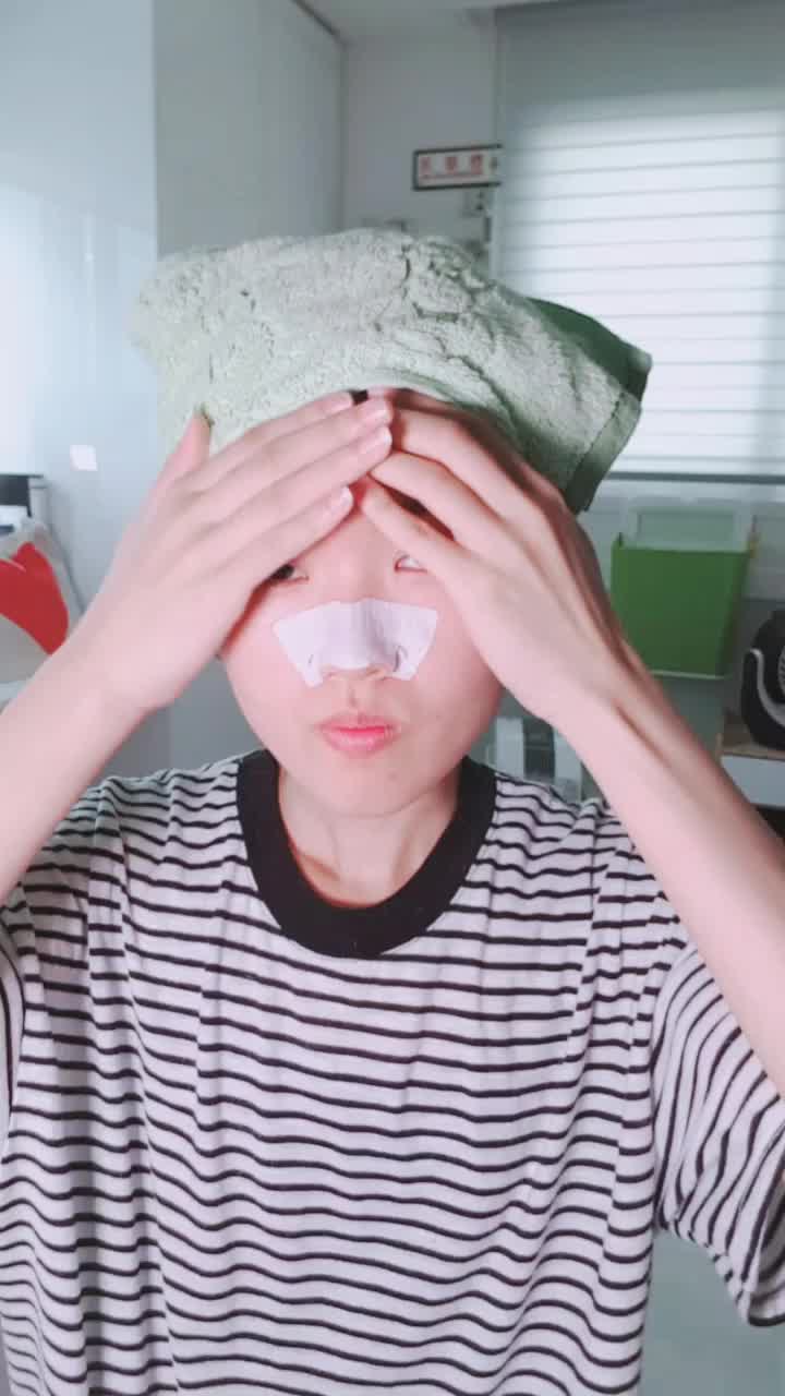 @MENA메나