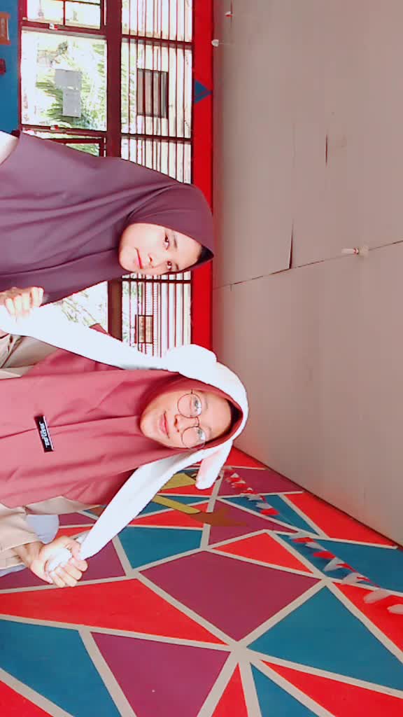 @Ayaa_09
