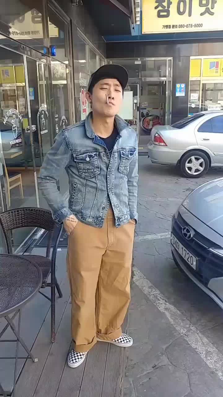 @김완곤