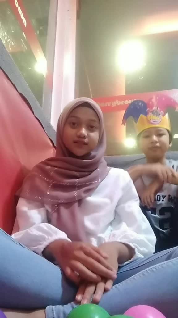 @Ainanabila_