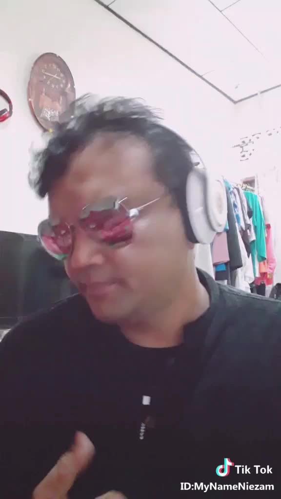 @Imniezam