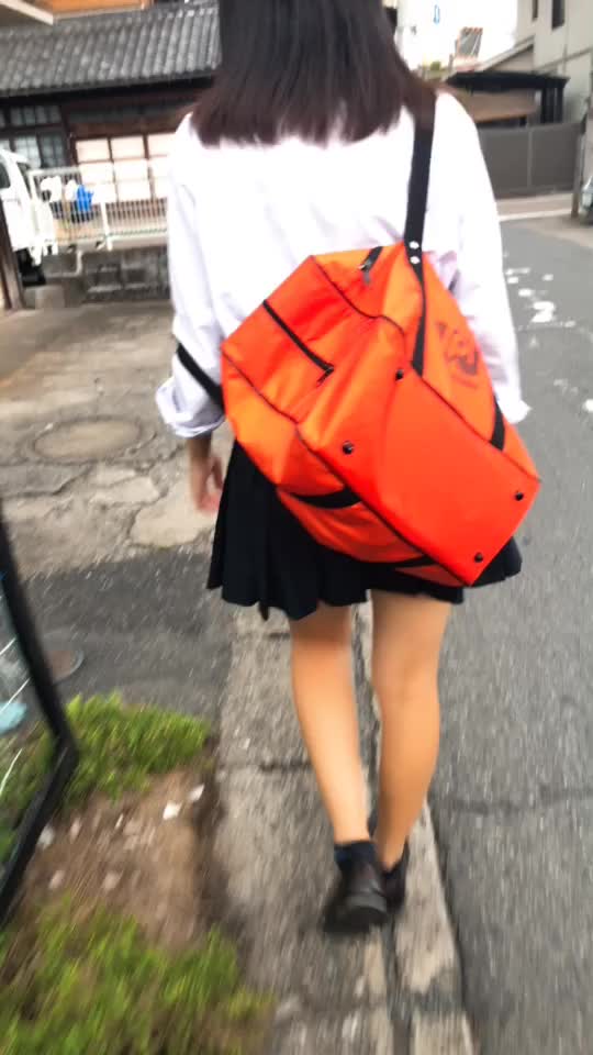 @r