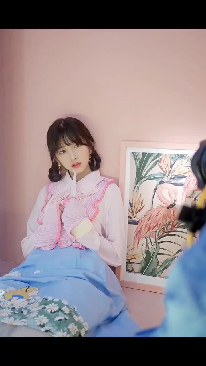 @Perfume&IU&OHMYGIRL