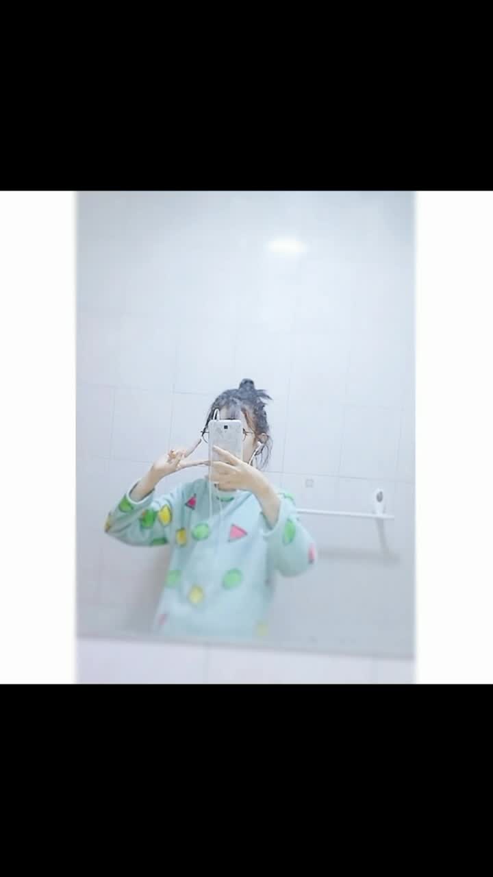 @{🔪ココ🔪}&deg;&bull;코코라고요↗