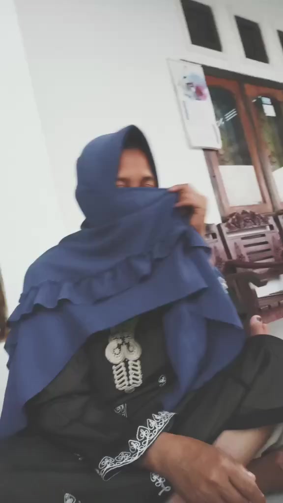 @Zahid Empat-Empat