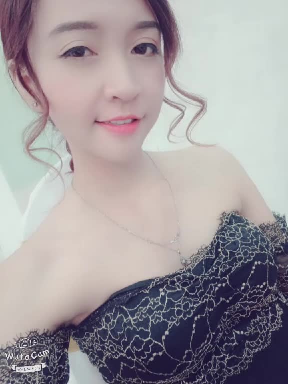 @Nữ Hoàng