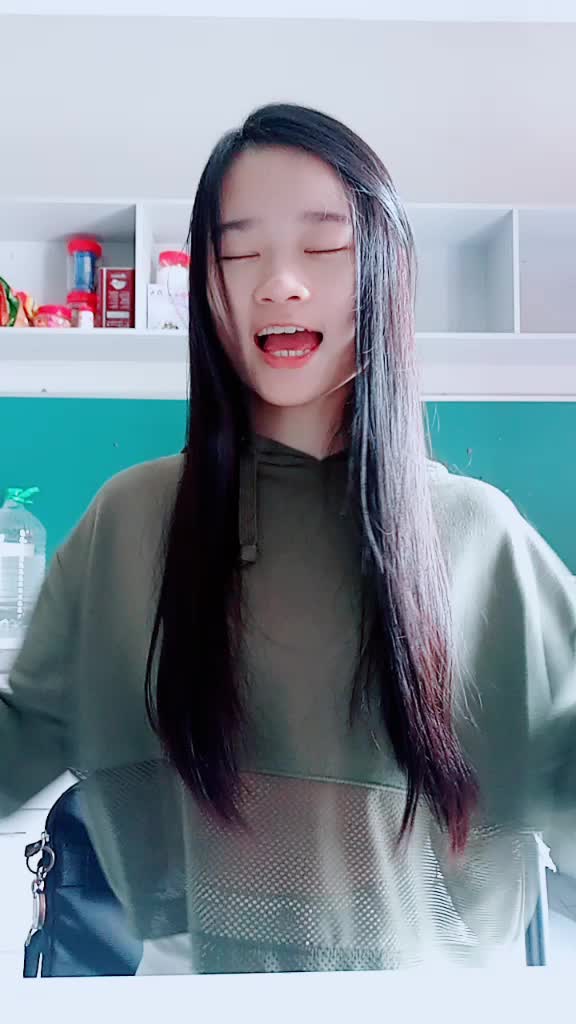 @j.l.z.y