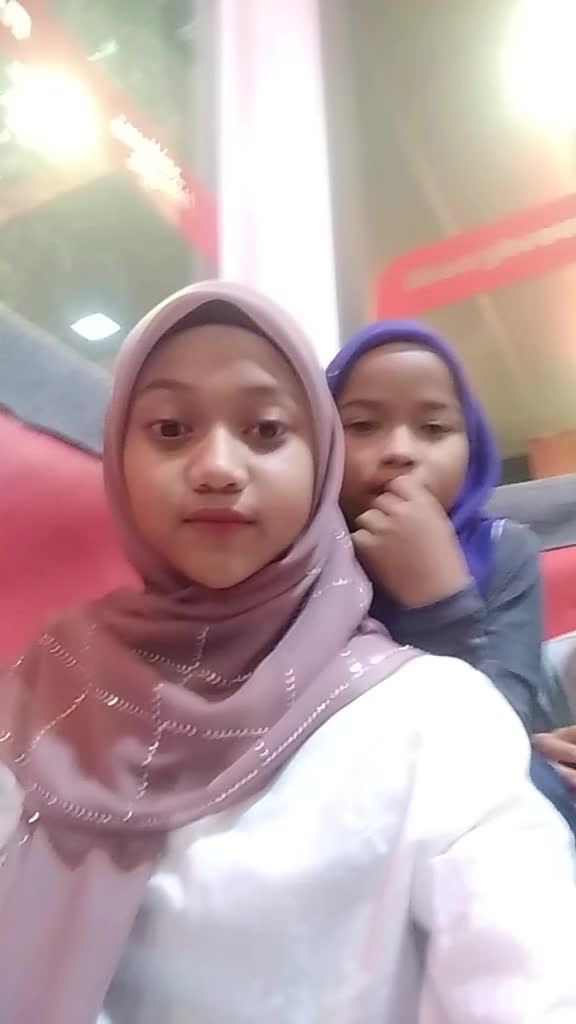 @Ainanabila_