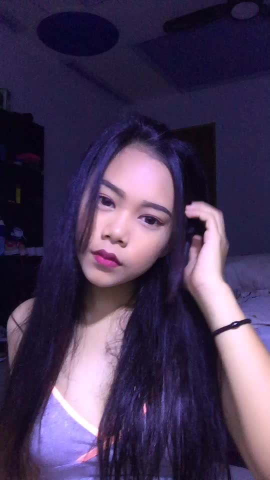 @melatisundari_