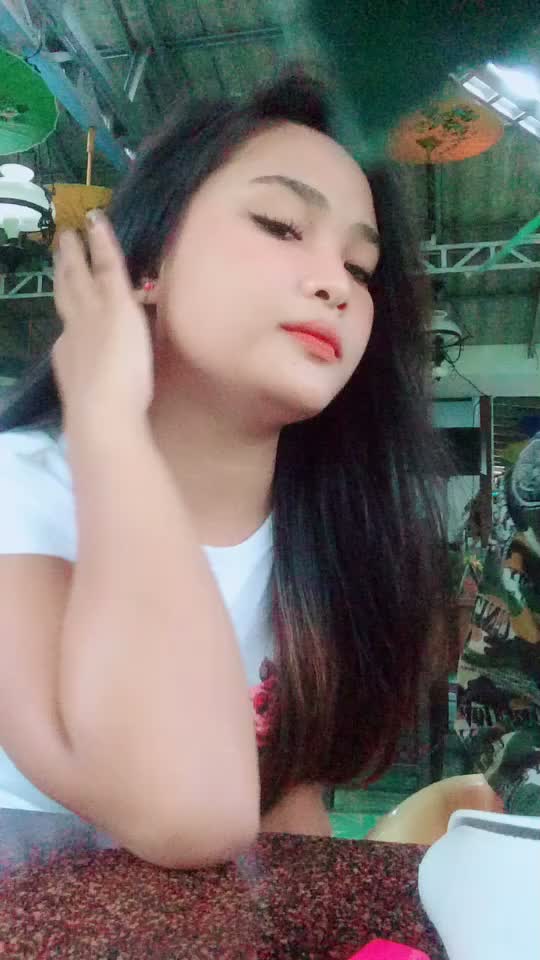 @ApriliaMaharani.p