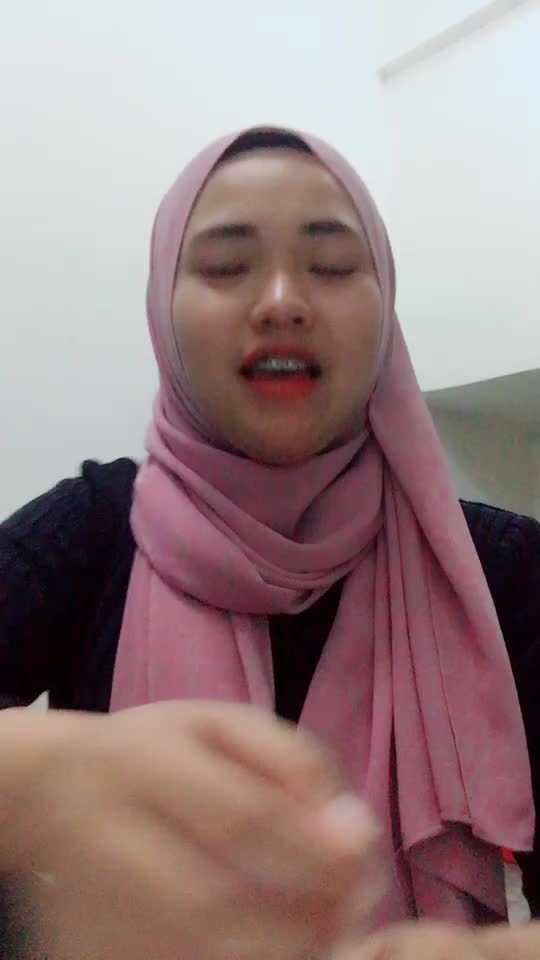 @haslyzaa