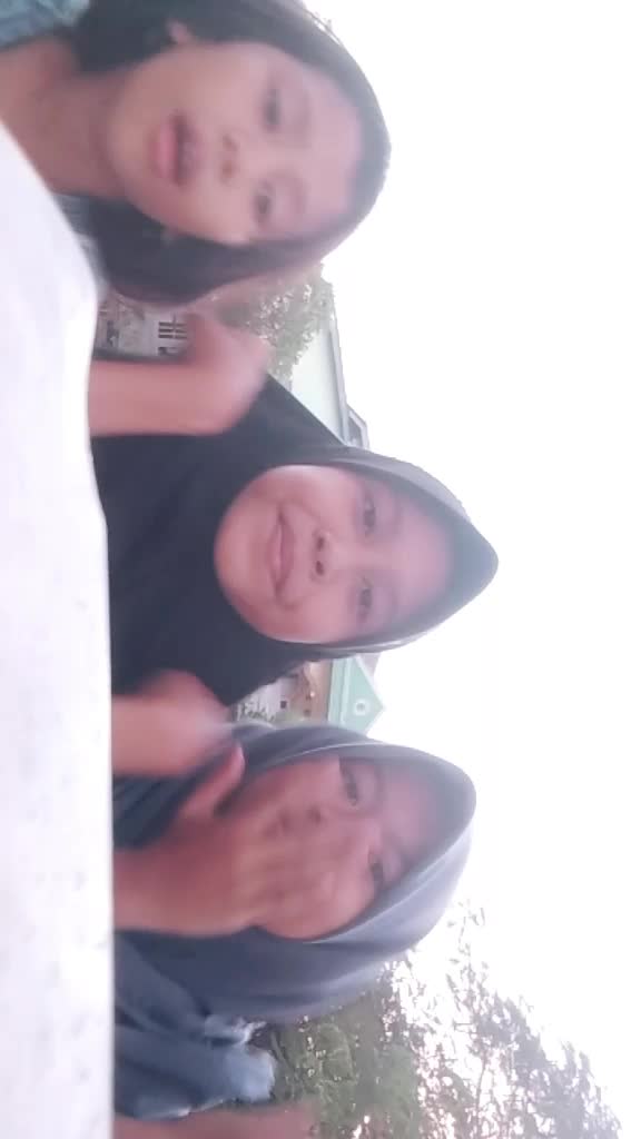 @Nadya_safwah ๐