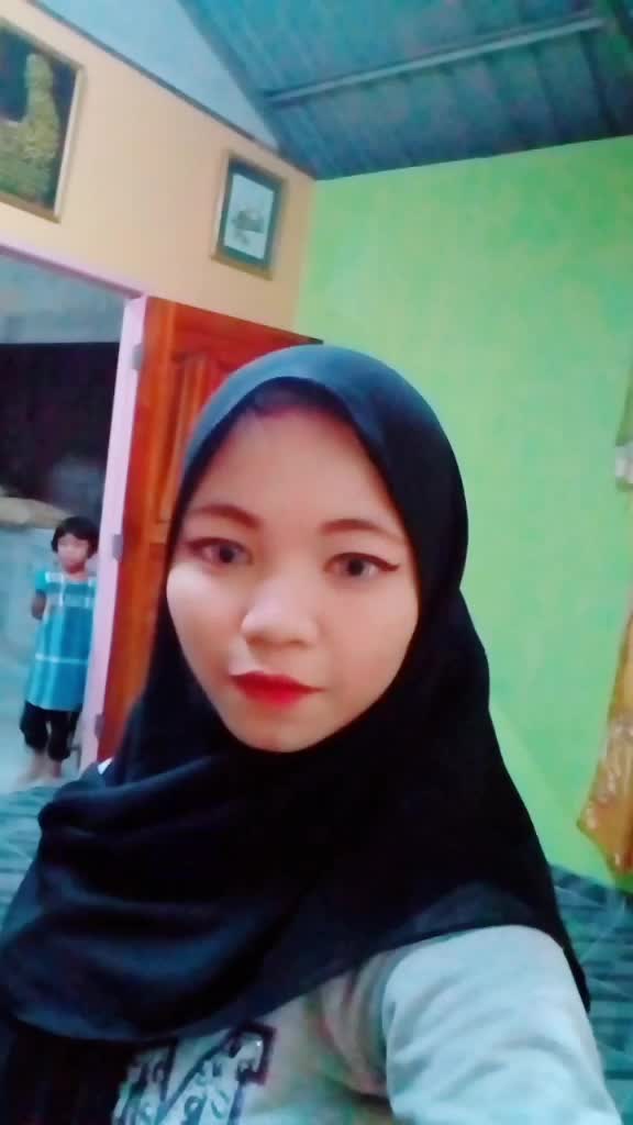 @Bella Nadhyra