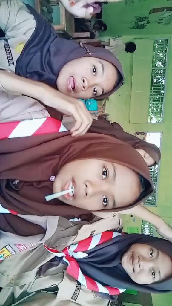 @Laa👑