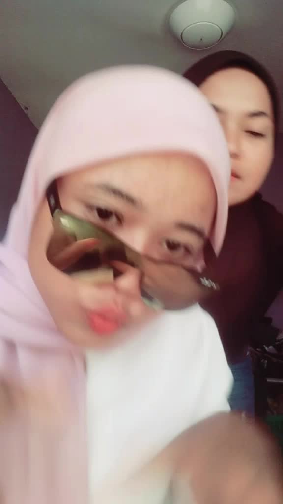 @Mekleen😈💗