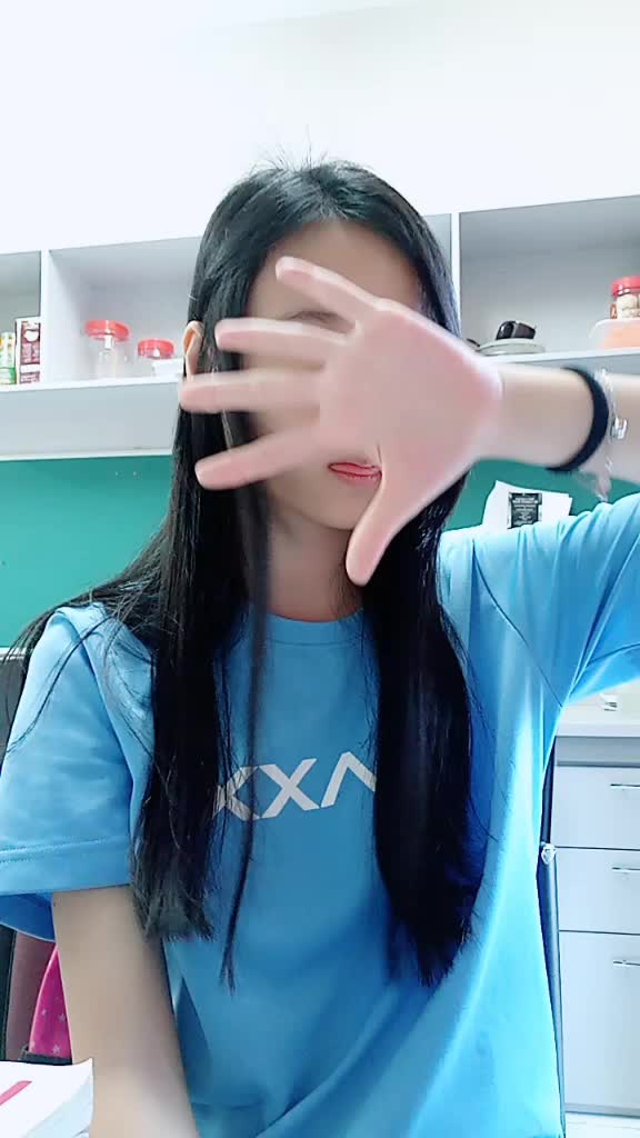@j.l.z.y