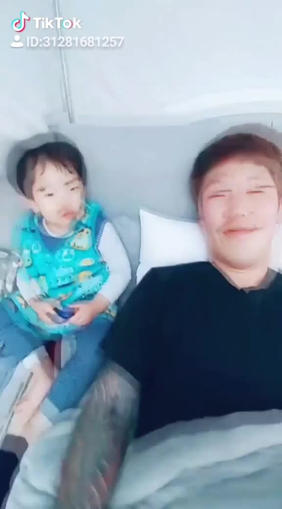 @김완곤