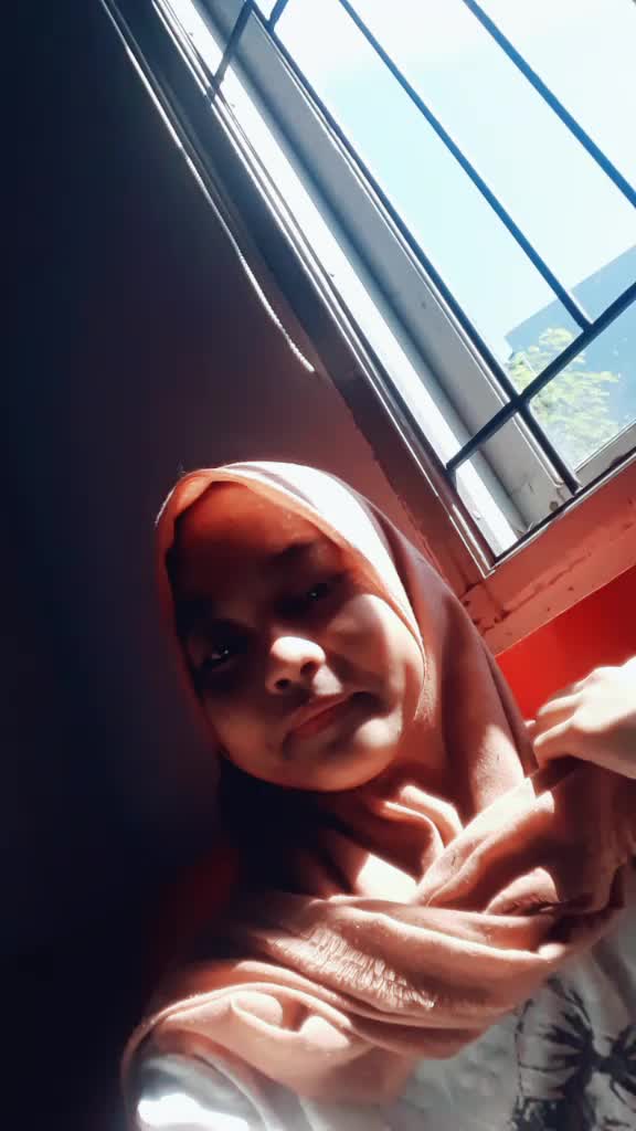 @Fhraaaaa_