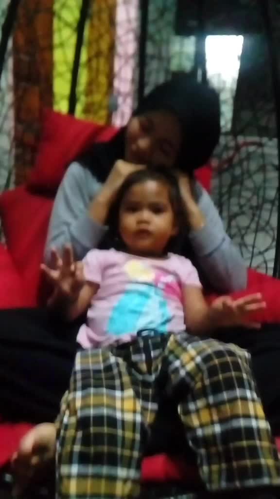 @Bella Nadhyra