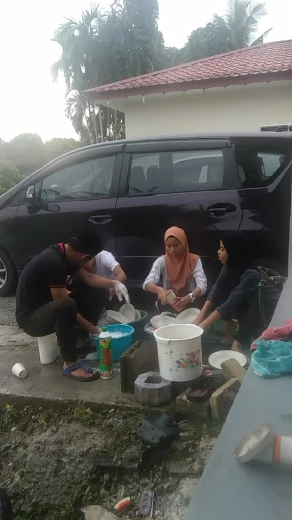 @Fhazieyllah Yiena