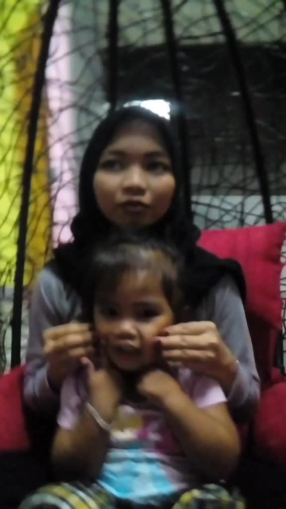@Bella Nadhyra