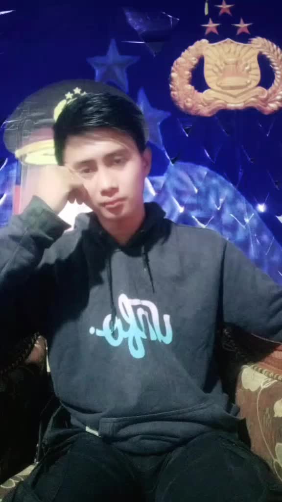 @Zahid Empat-Empat