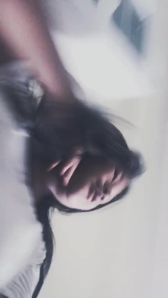 @e l l e