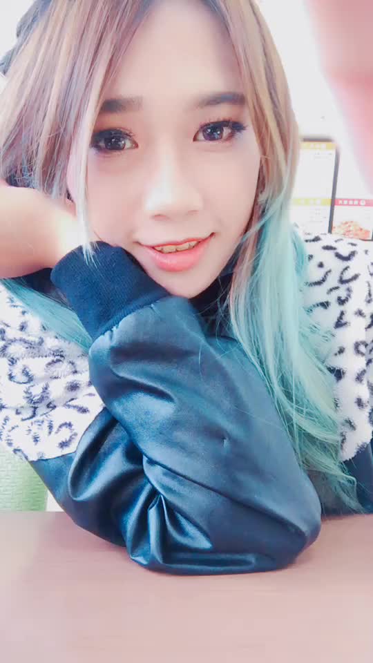 @煇