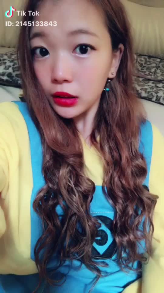 @さやたむ